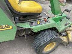 John Deere F725 Front Mower