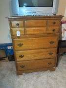 Wooden 4-Drawer Chest of Drawers