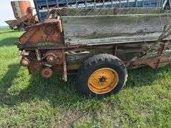 Schulz Spreadmaster Manure Spreader