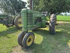 John Deere A with Power steering. 1951