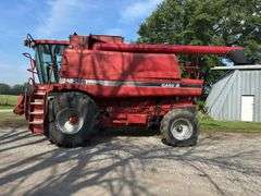 Case IH 2188 Axial-Flow Combine Harvester