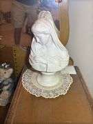 Assorted Decorative Items