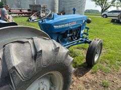Ford 4000 SU Series Tractor