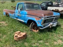 Ford F-Series Truck Project - Explorer Bed, Engine, Parts