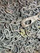 Assortment of chain pieces, 3ft and longer pieces