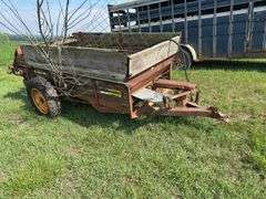 Schulz Spreadmaster Manure Spreader