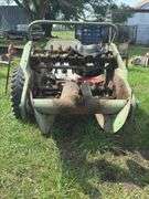 John Deere 329 Manure Spreader