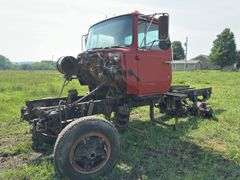 Ford Cabover Chassis Truck -Salvage