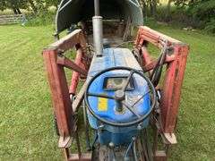 Ford 4610 Tractor with Westendorf Loader, 1982