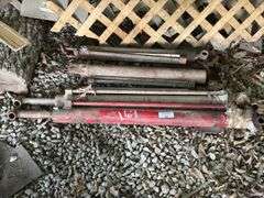 Hydraulic Cylinders parts - Lot of 4