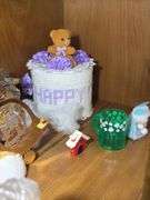Holiday Decorations and Collectibles
