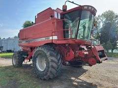 Case IH 2188 Axial-Flow Combine Harvester