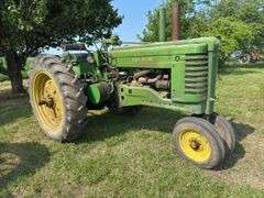 John Deere A with Power steering. 1951
