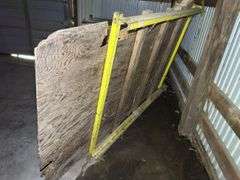 Metal frame platform