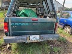 1995 Dodge Dakota Sport Pickup Truck