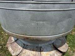 Pride Metal Hog Feeder