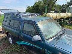 1995 Dodge Dakota Sport Pickup Truck