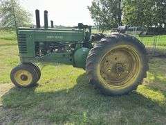 John Deere A with Power steering. 1951