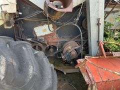 Allis Chalmers Gleaner F Combine Harvester(PARTS ONLY MACHINE)