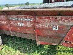 International 155 Manure Spreader