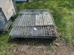 Heavy Duty Wire Mesh Storage Container with steel plates