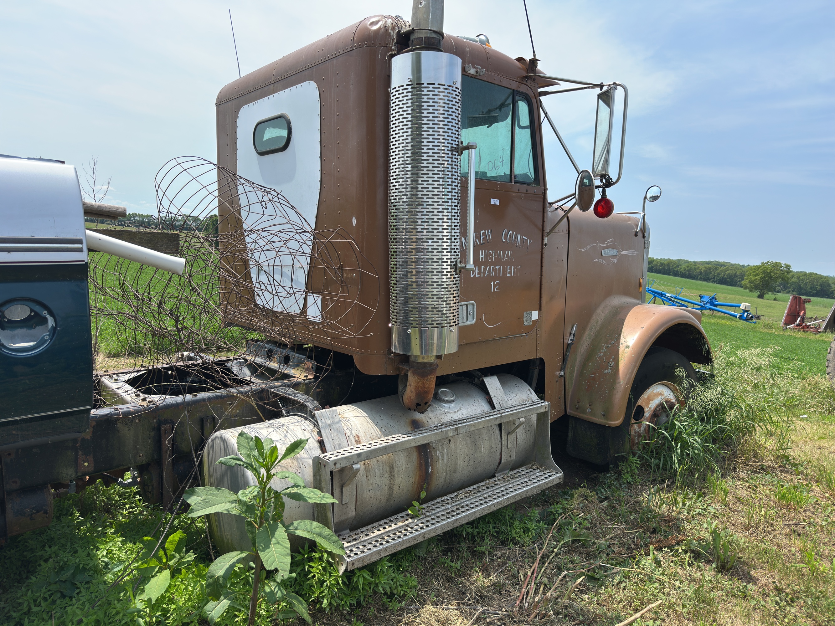 Lot image 10