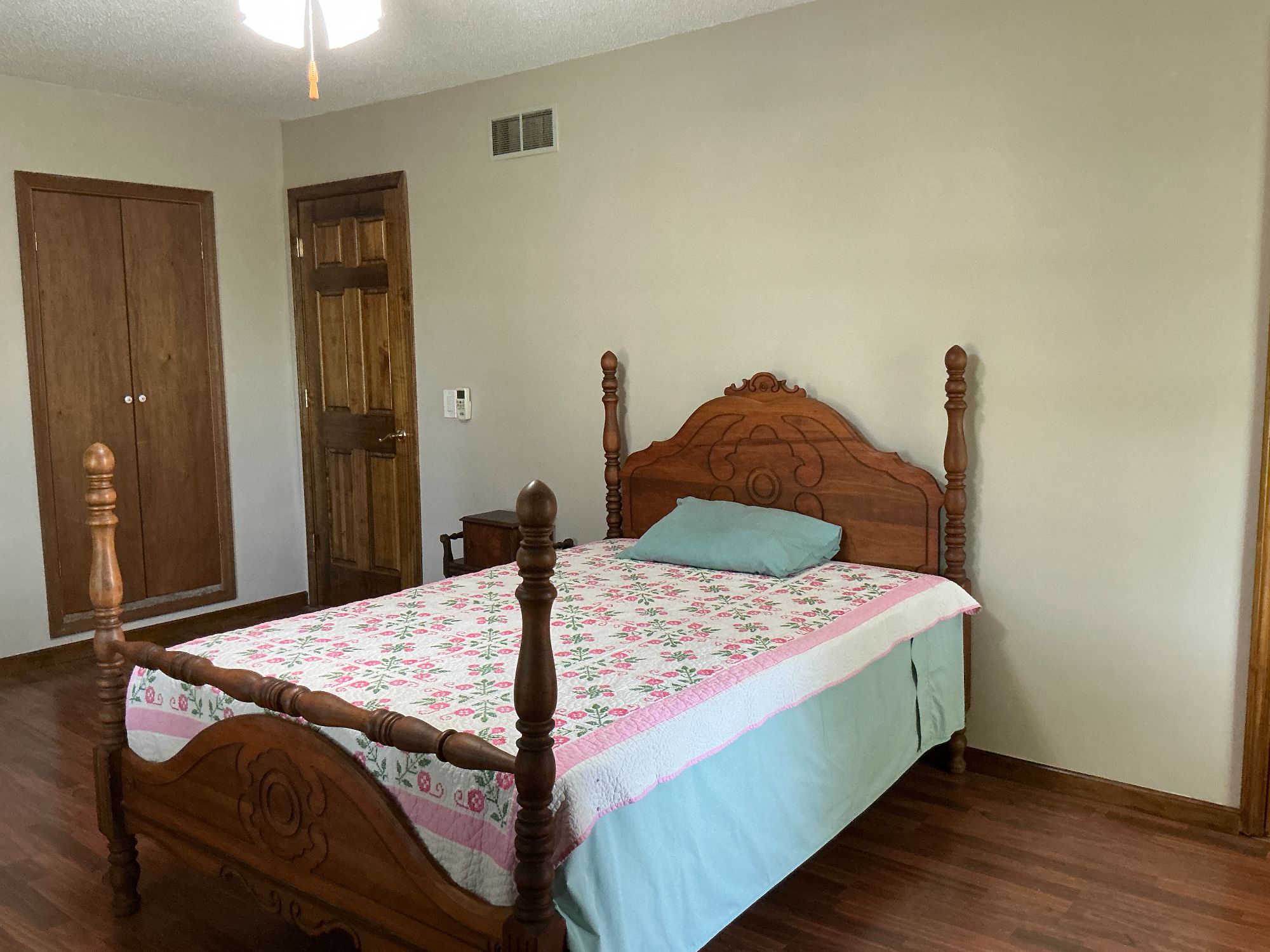 Lot image 85