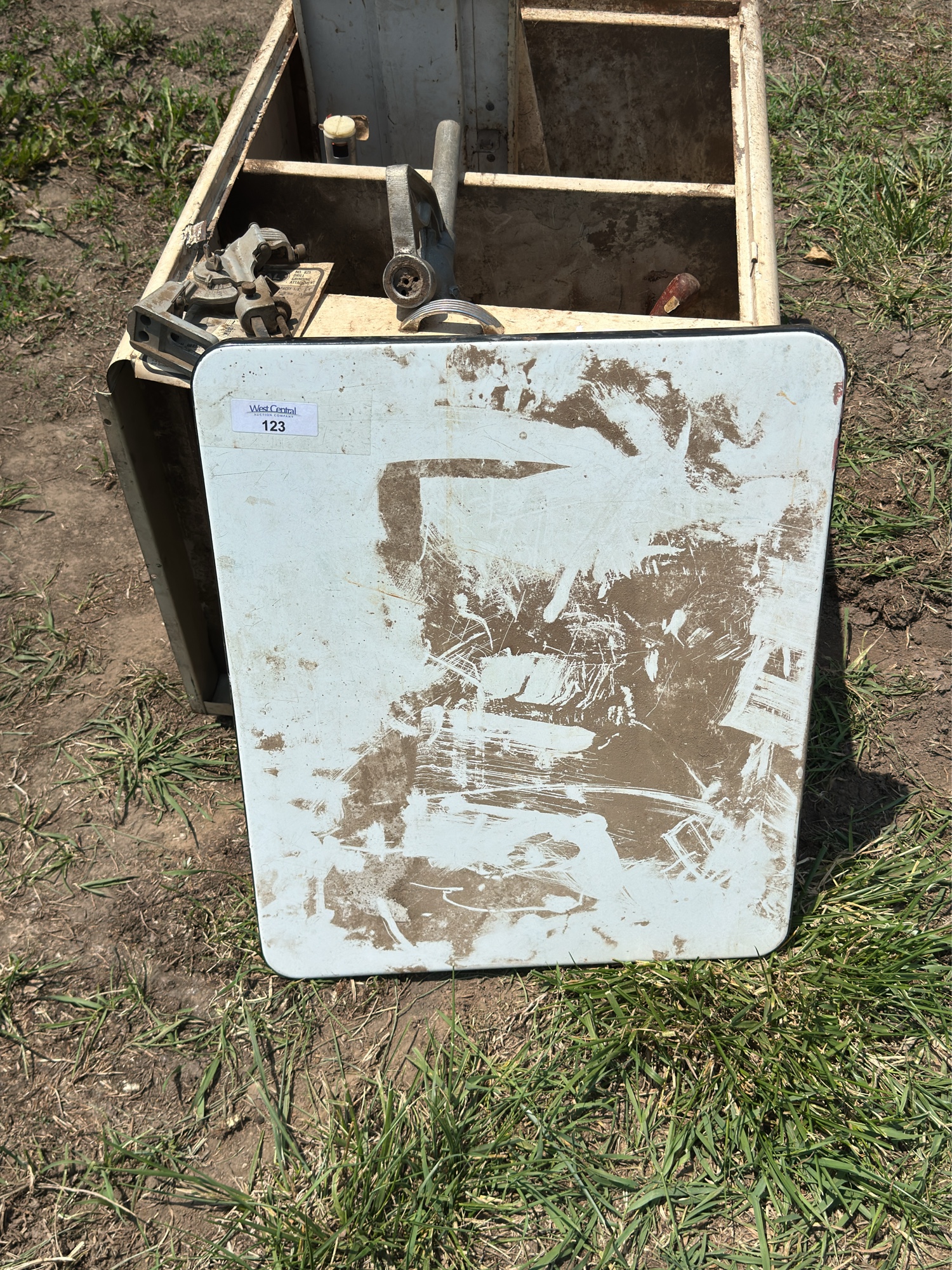 Lot image 3