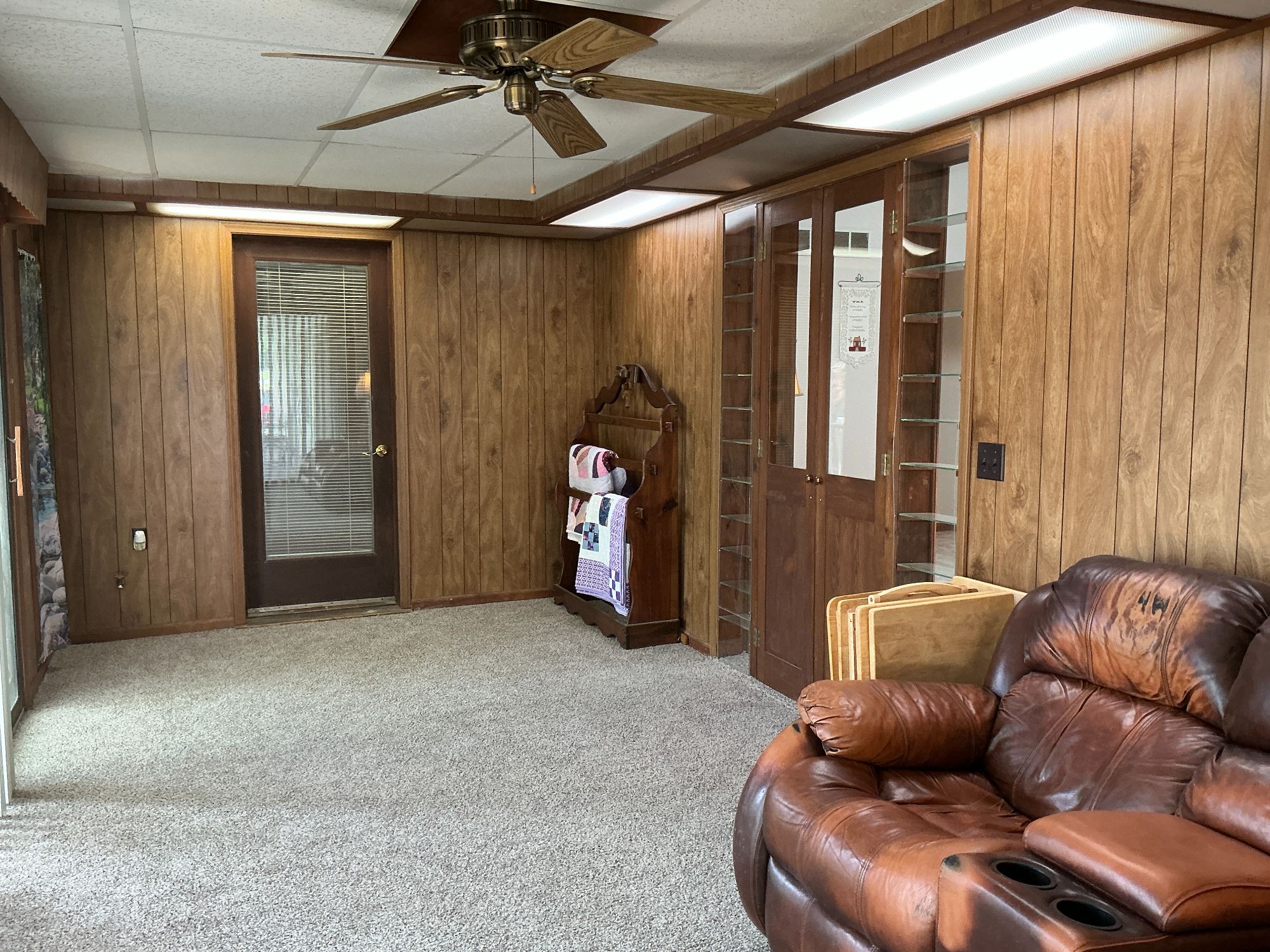Lot image 76