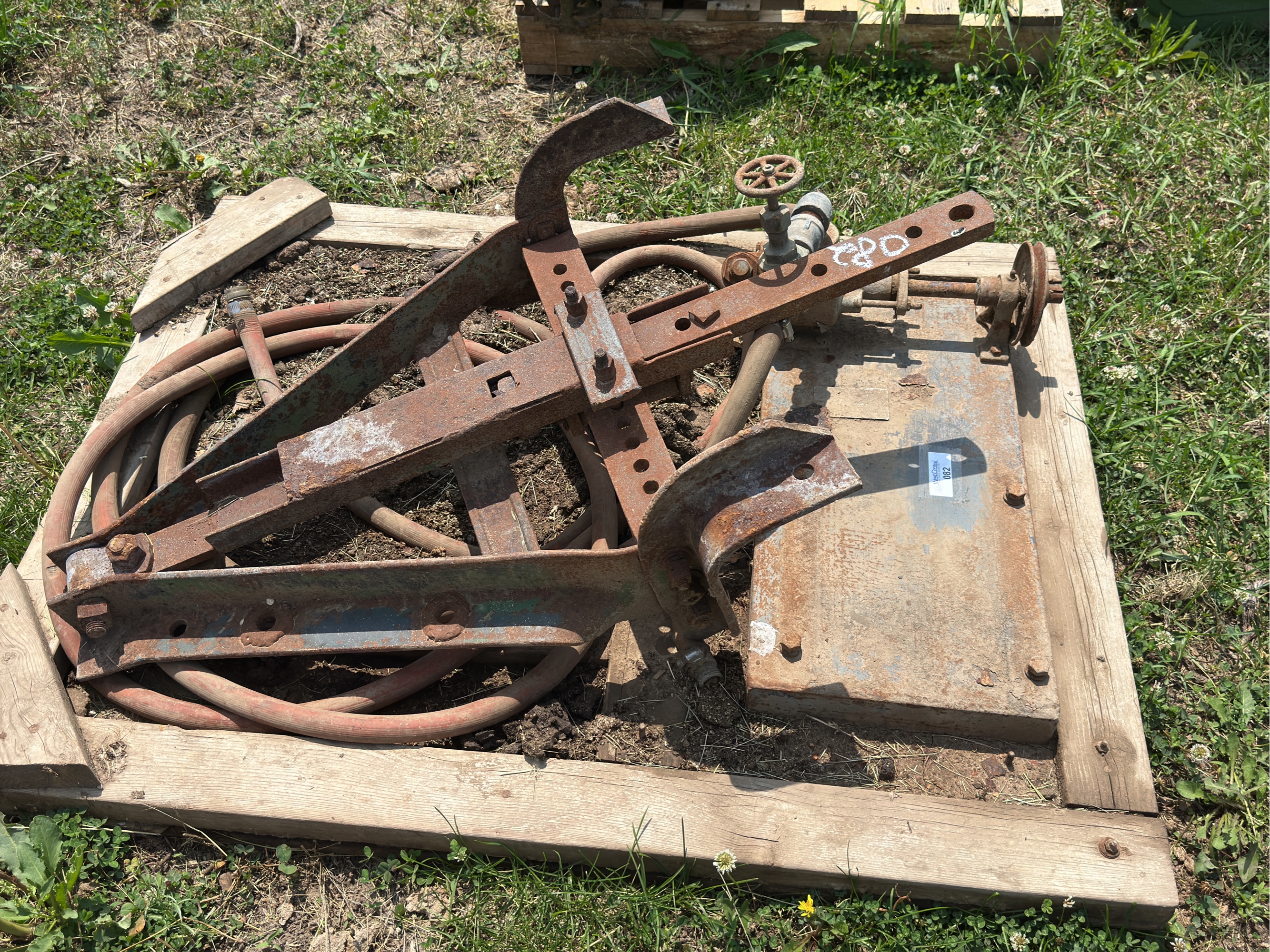 Lot image 2