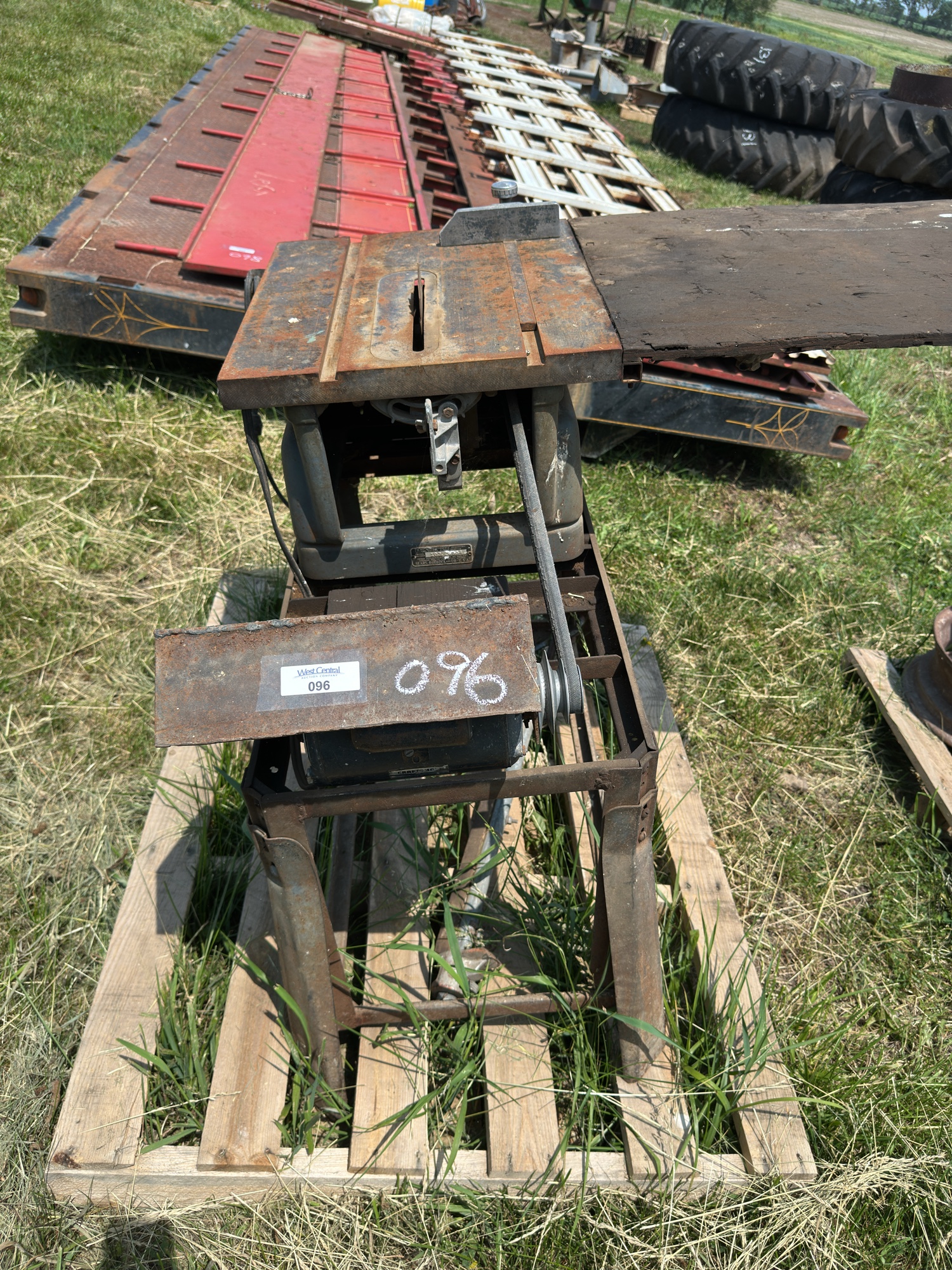 Lot image 4