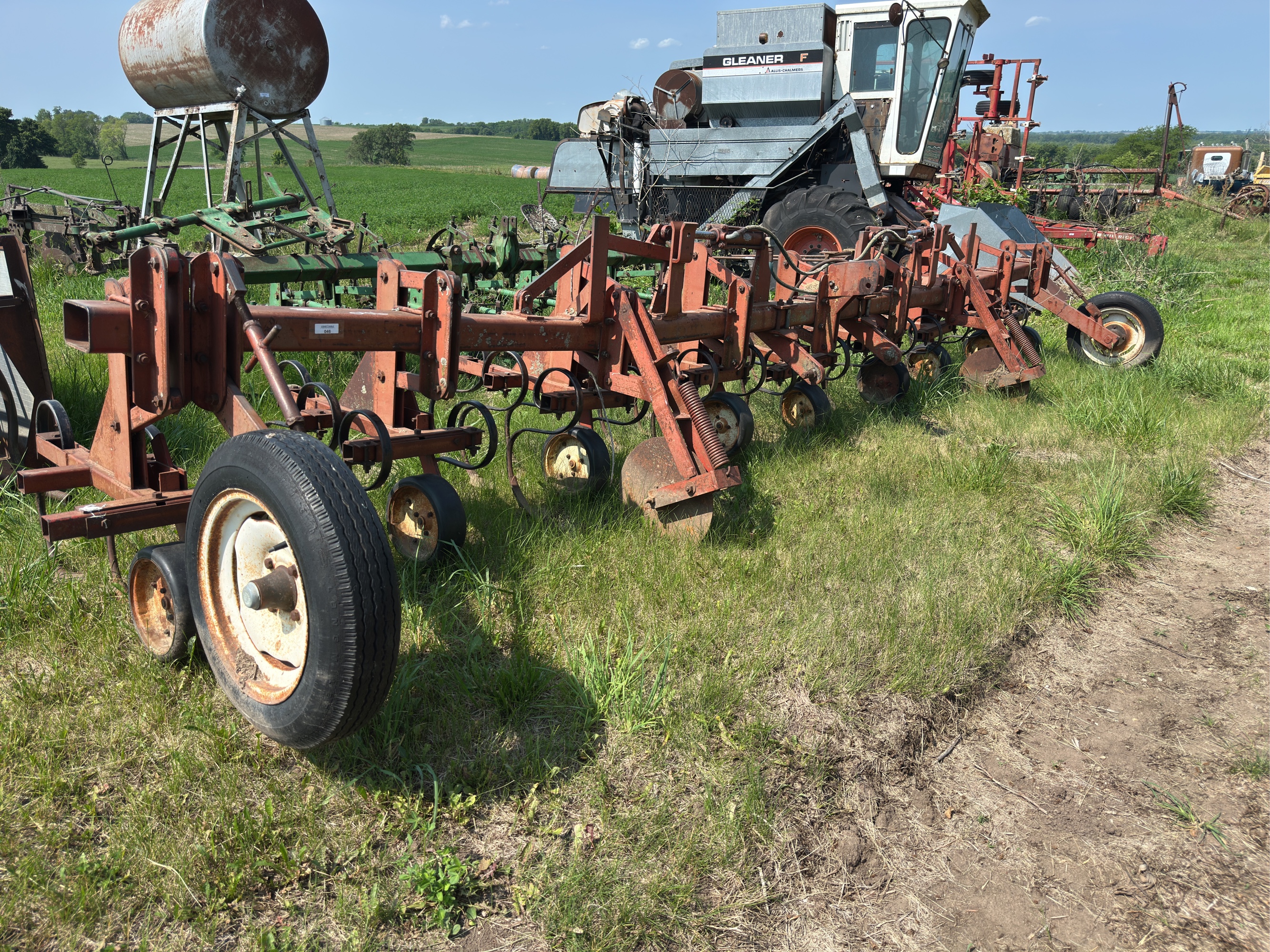 Lot image 1