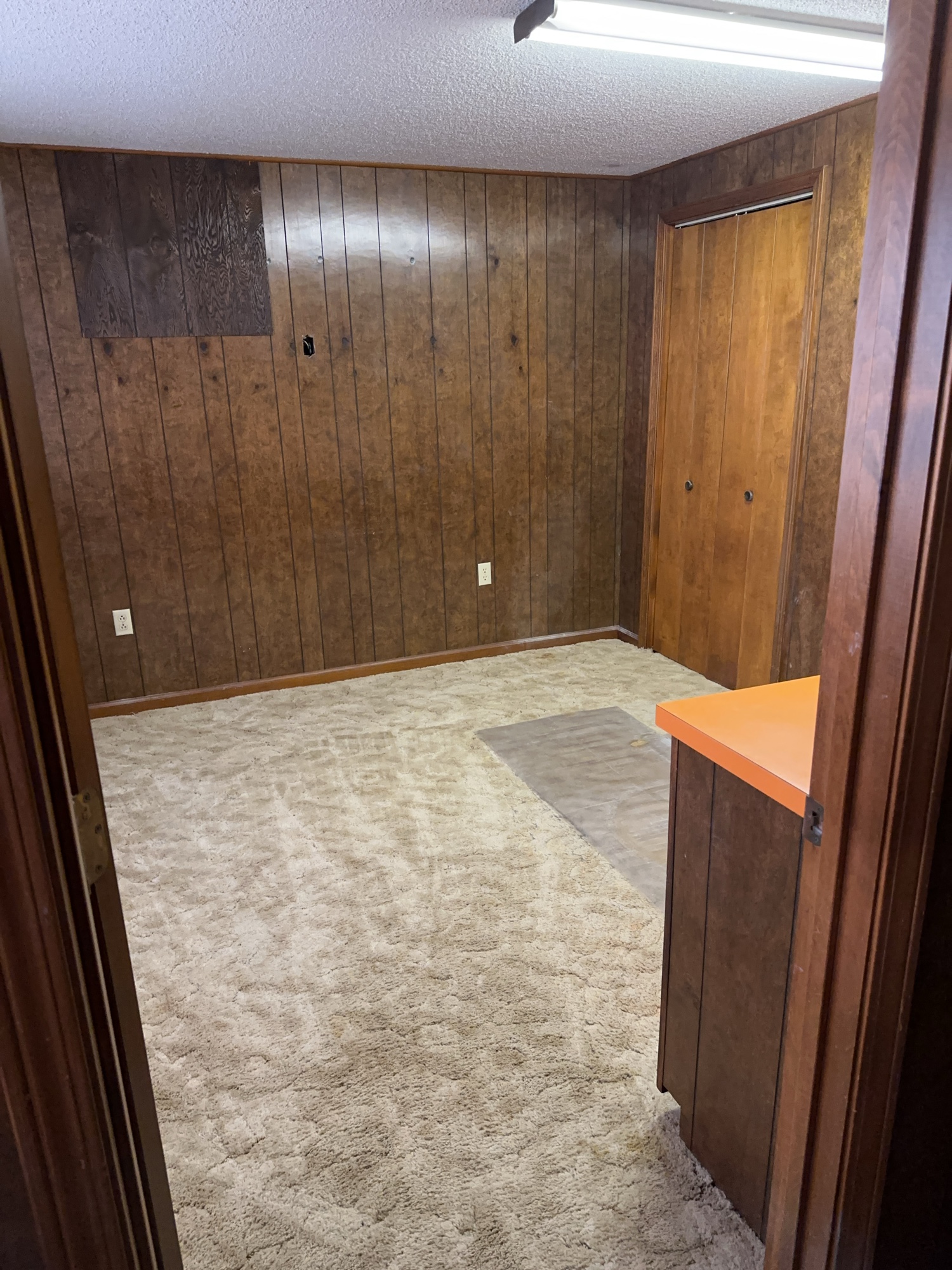 Lot image 104