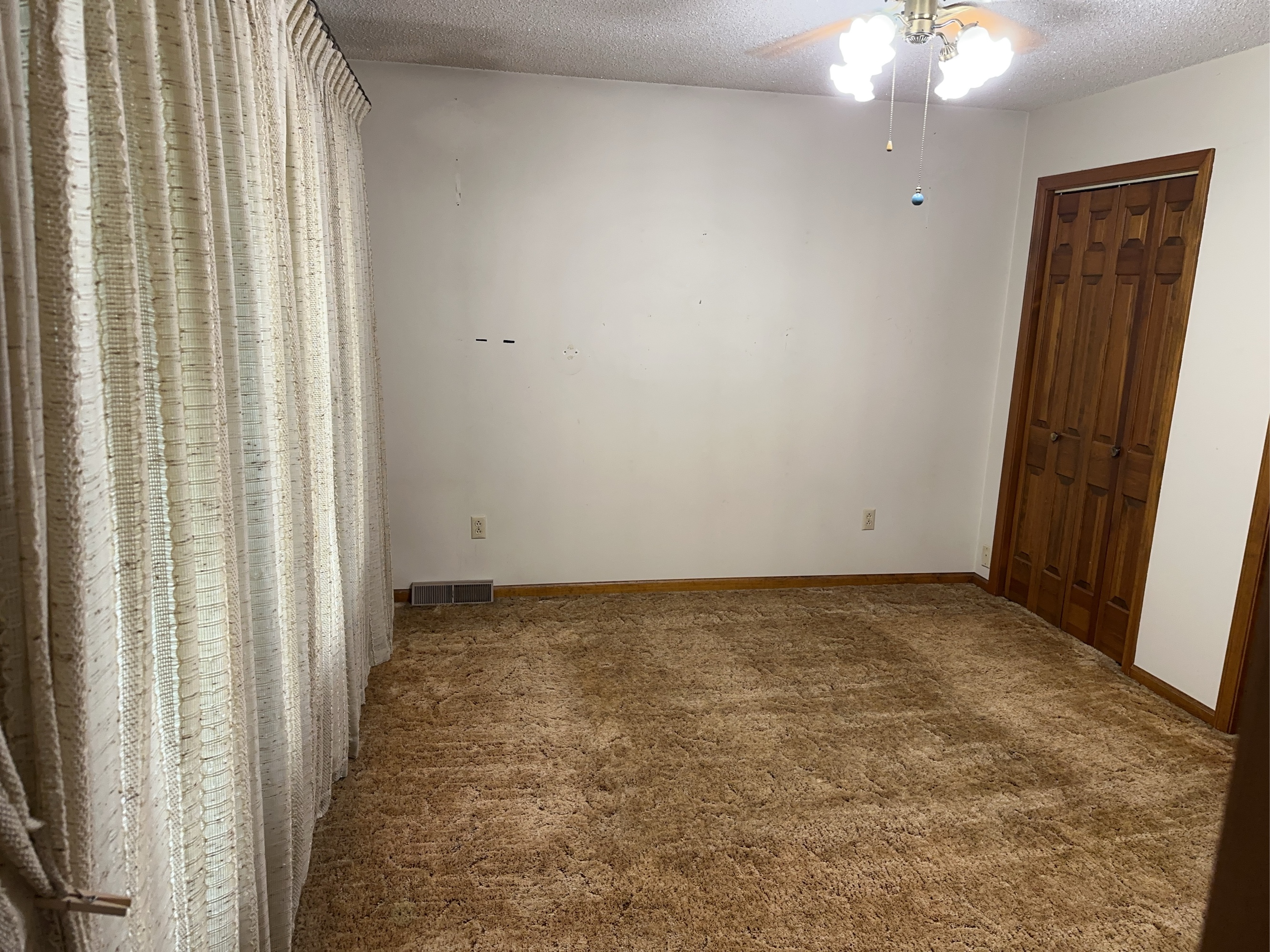 Lot image 74