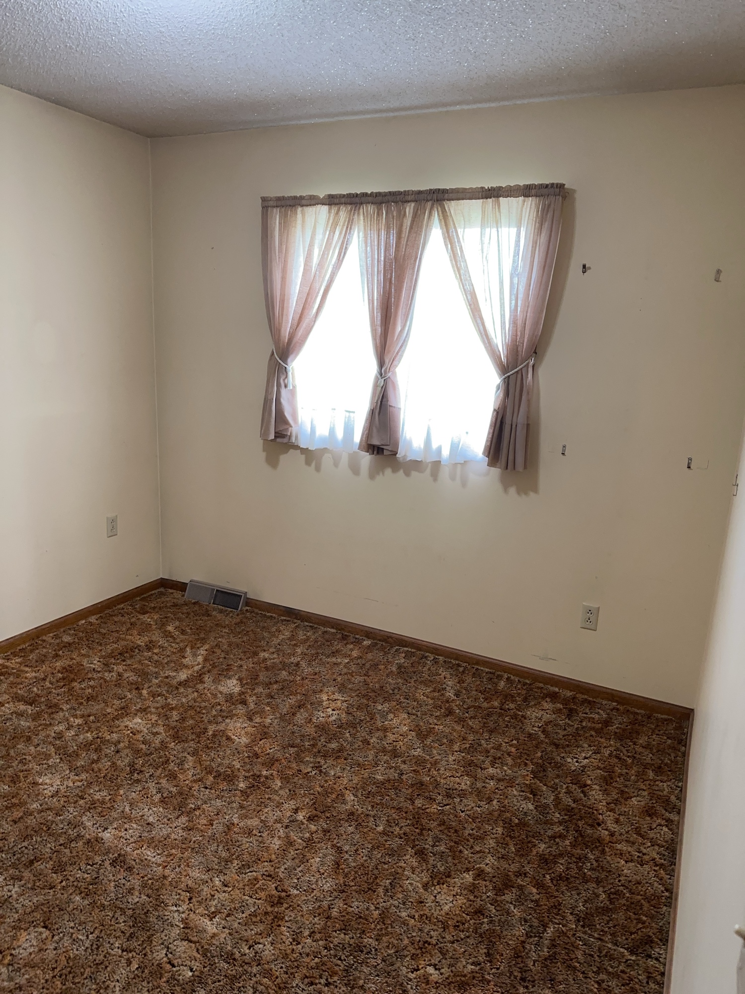 Lot image 79