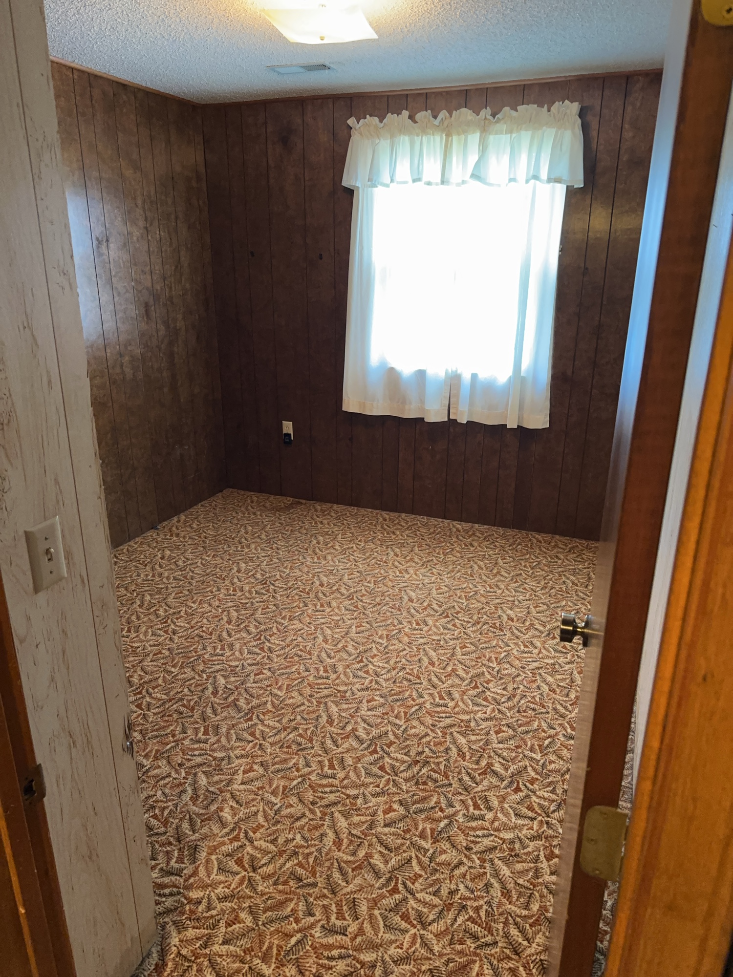 Lot image 100