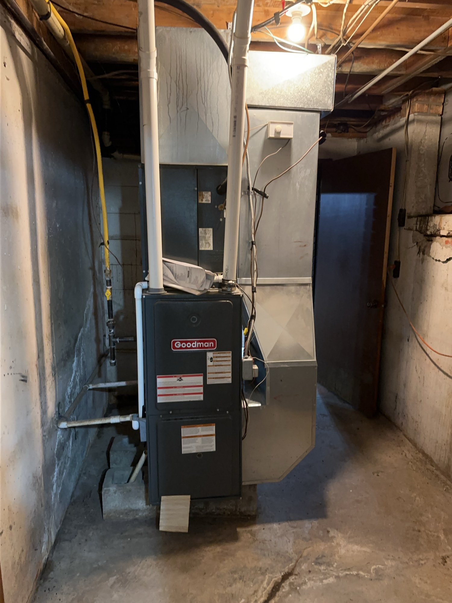 Lot image 128