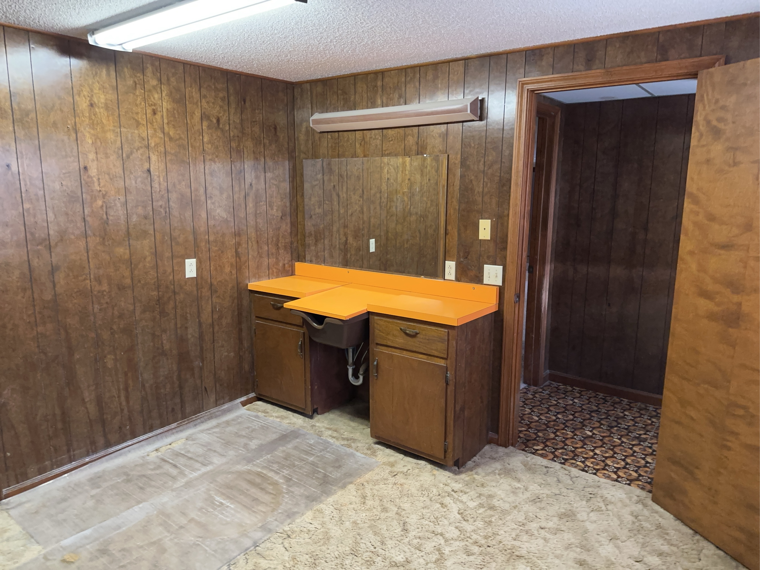 Lot image 107