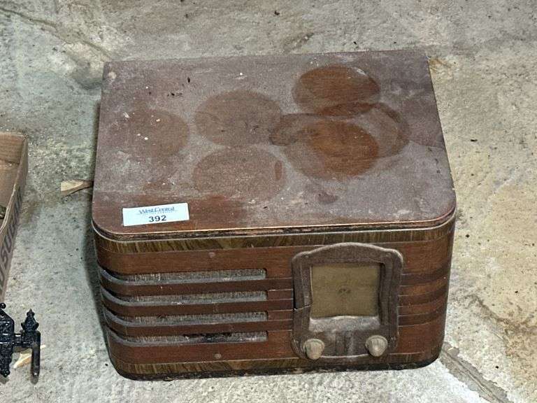 Zenith Tube Radio image