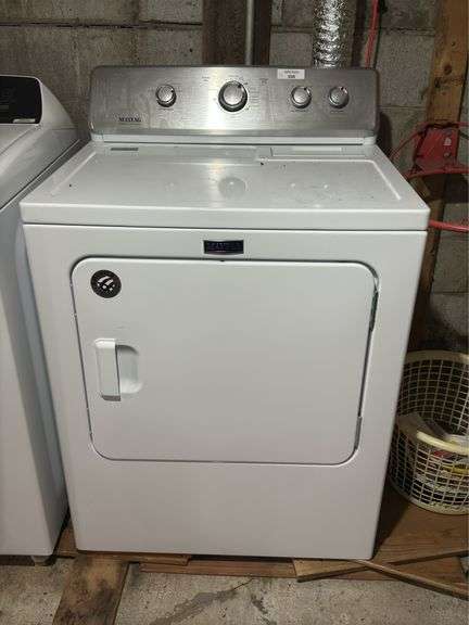 Maytag Commercial Technology MEDC465HW0 Electric Dryer image