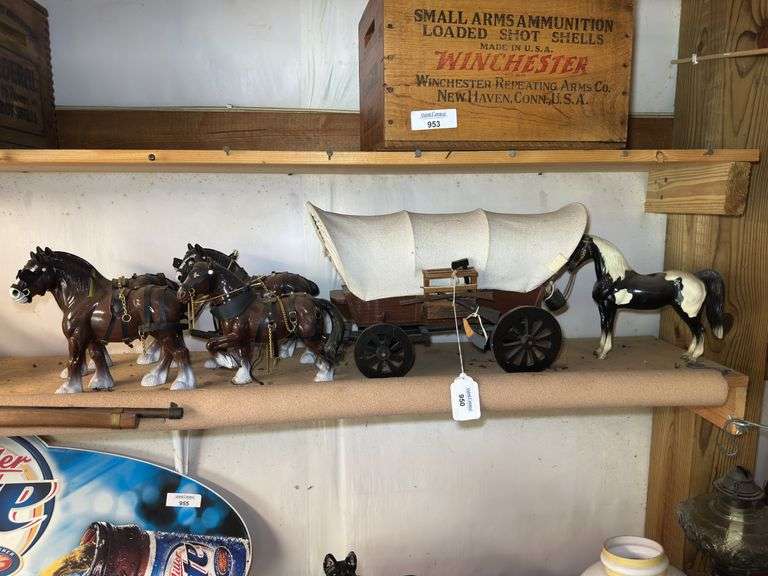Western Pioneer Covered Wagon with Team of Horses Model image