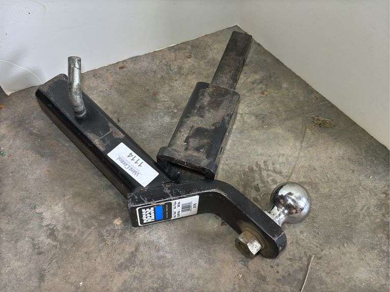 Reese Trailer Hitch Ball Mount with Receiver image