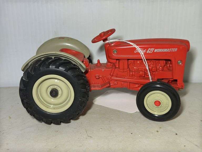 Ford 621 Workmaster Toy Tractor image