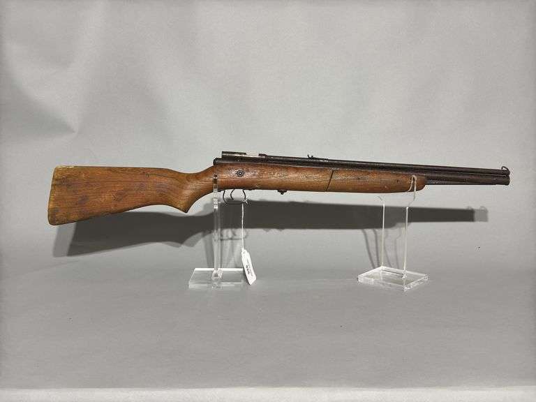 Pellet rifle, poor condition image