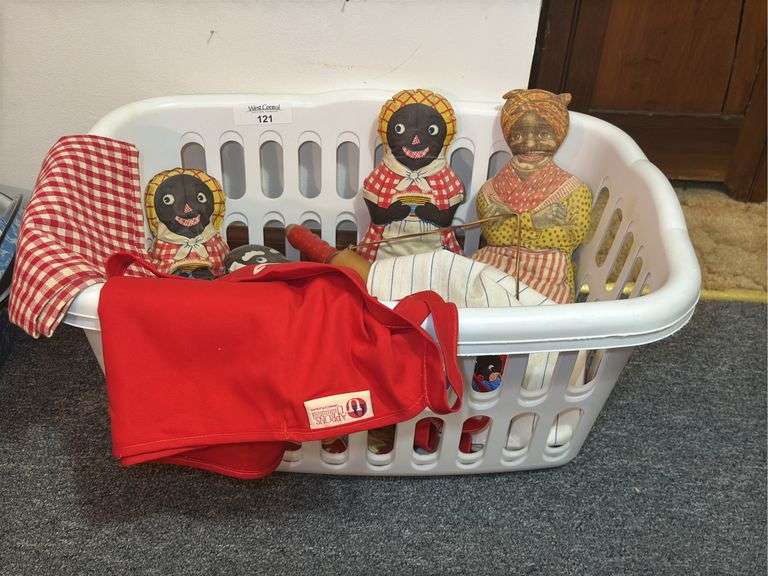 Aunt Jemima Memorabilia: Dolls, Apron, and Kitchen Towels image