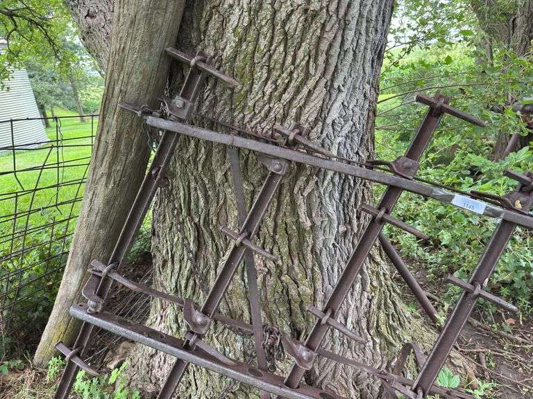 Approximate 4 foot one section harrow image