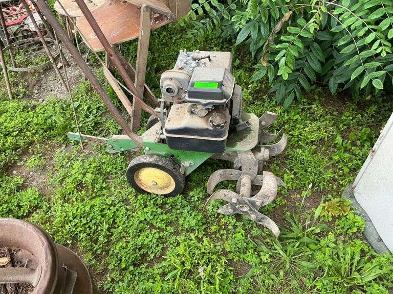 Walk Behind Garden Tiller