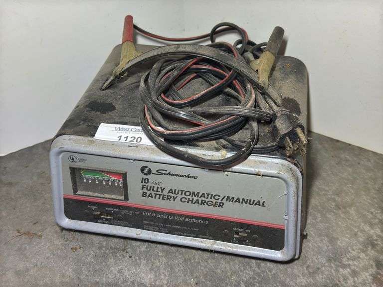 Schumacher 10 Amp Battery Charger image