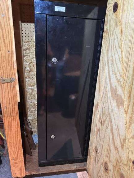 Metal Gun Cabinet image