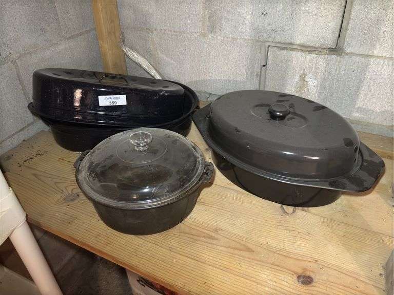 Roasting Dishes and Dutch Oven with Thermometer image